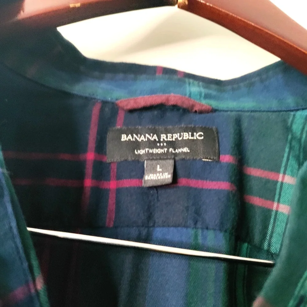 Banana Republic Lightweight Flannel Blue/Red Plaid Biker Western Y2K Shirt Men L